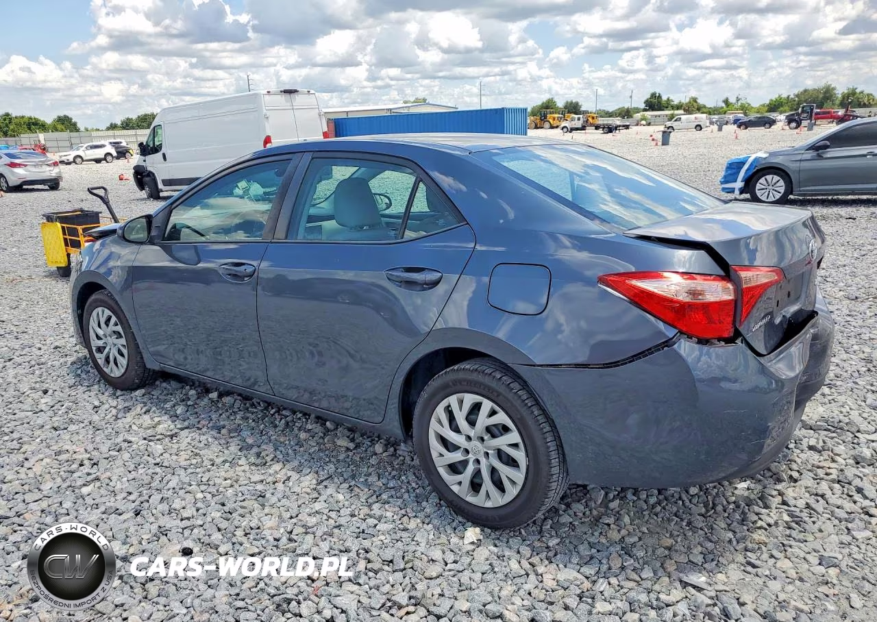 2019 Toyota Corolla Le VIN:5YFBURHE2KP858127 - 2