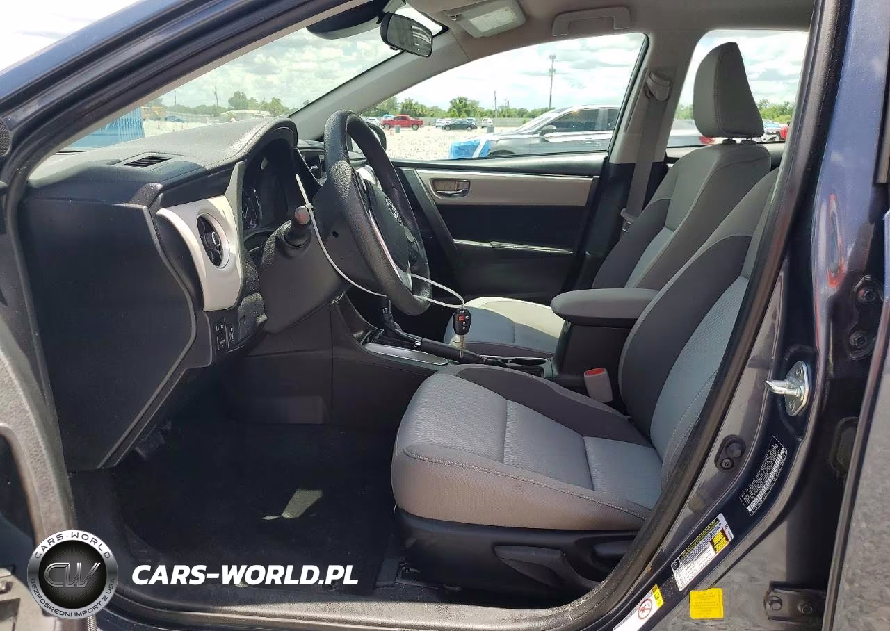 2019 Toyota Corolla Le VIN:5YFBURHE2KP858127 - 7