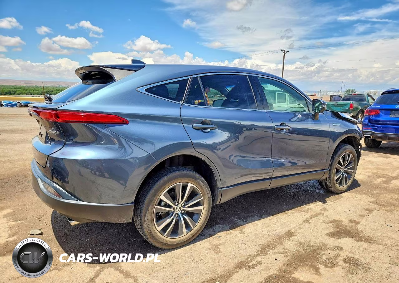 2021 Toyota Venza Le VIN:JTEAAAAH9MJ010503 - 3