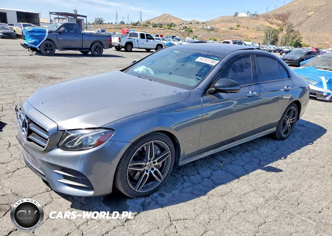 2019 Mercedes-Benz E 300