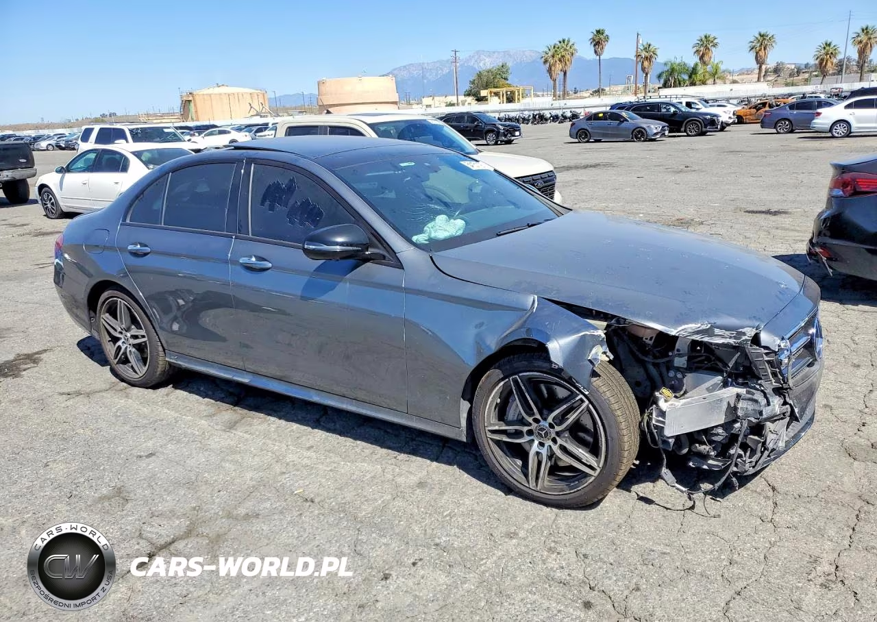 2019 Mercedes-Benz E 300 VIN:WDDZF4JB3KA631096 - 4