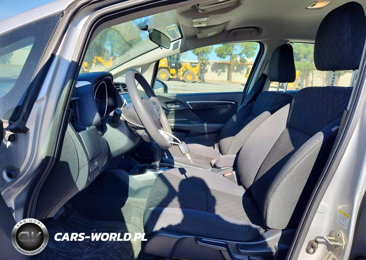 2015 Honda Fit Lx VIN:3HGGK5H57FM728928 - 7