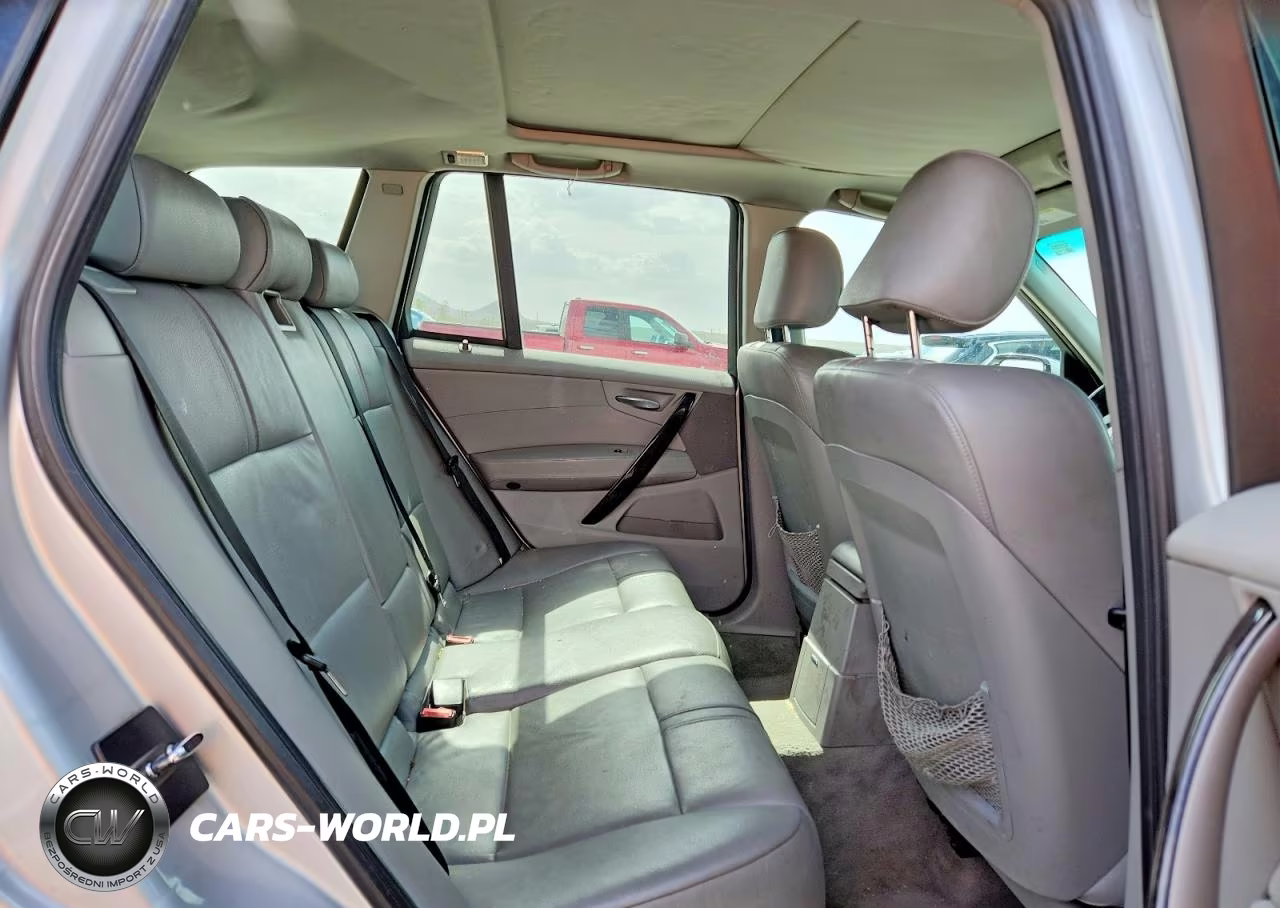 2007 BMW X3 3.0Si VIN:WBXPC93437WF01776 - 10