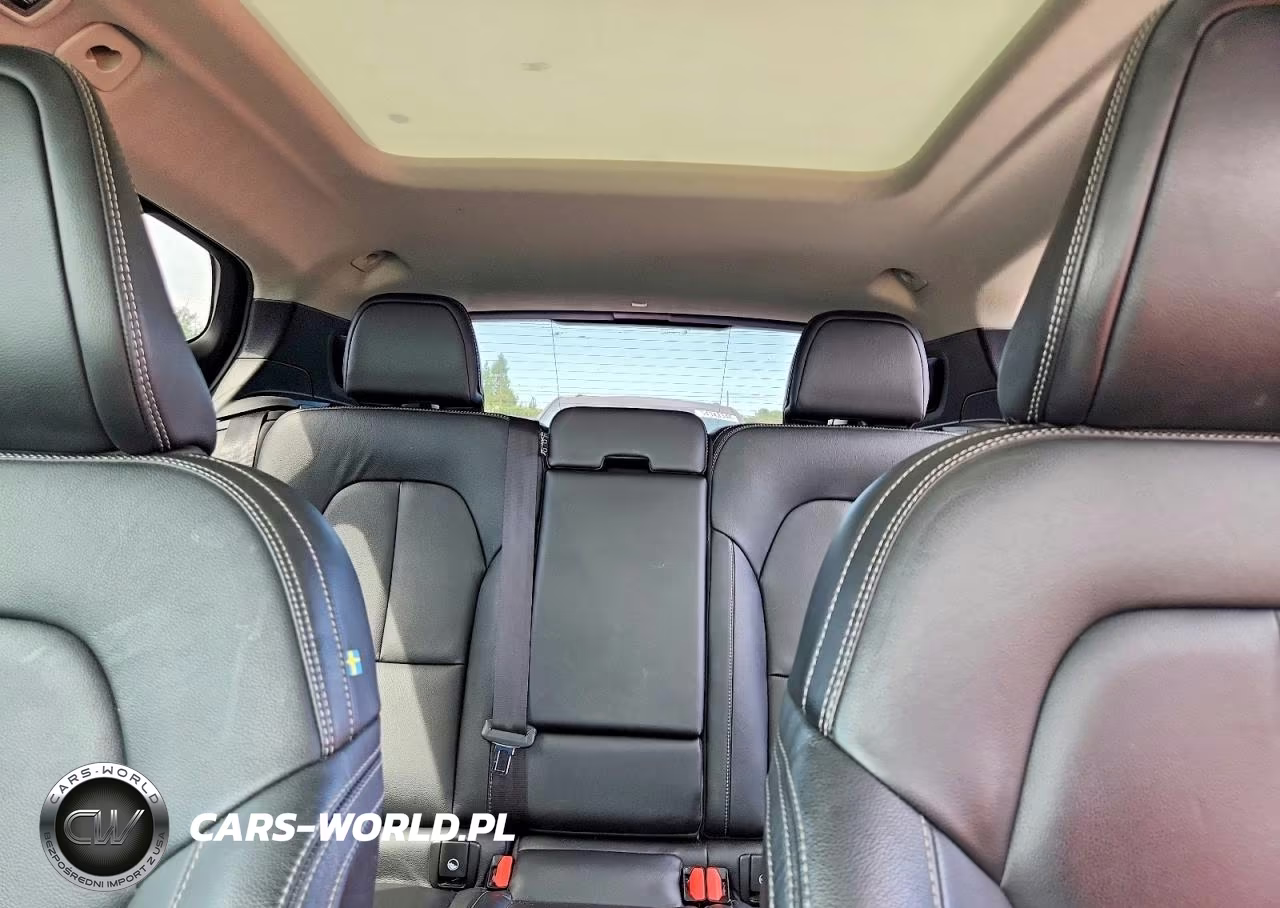2019 Volvo Xc40 T5 Momentum VIN:YV4162UK9K2148520 - 10