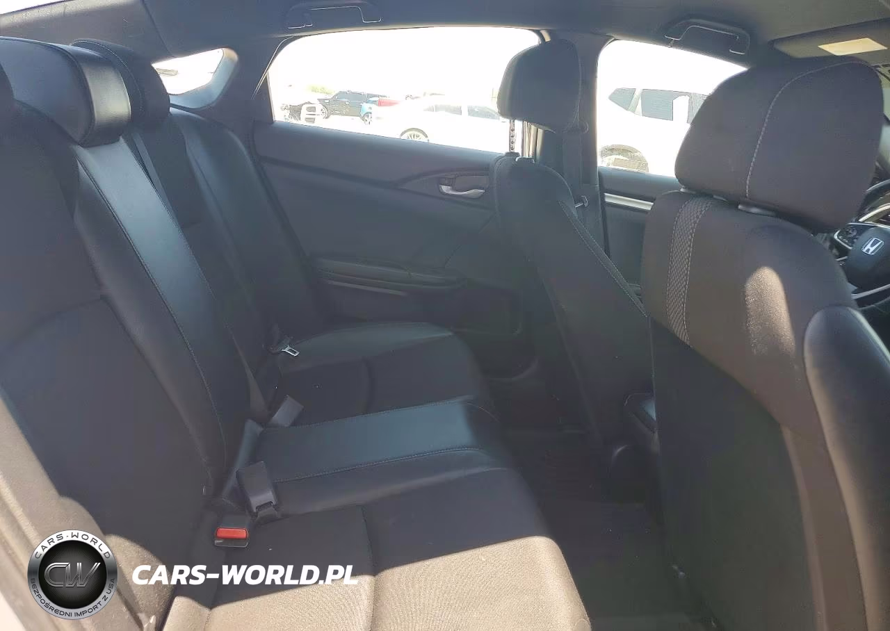 2019 Honda Civic Sport VIN:2HGFC2F82KH522896 - 10