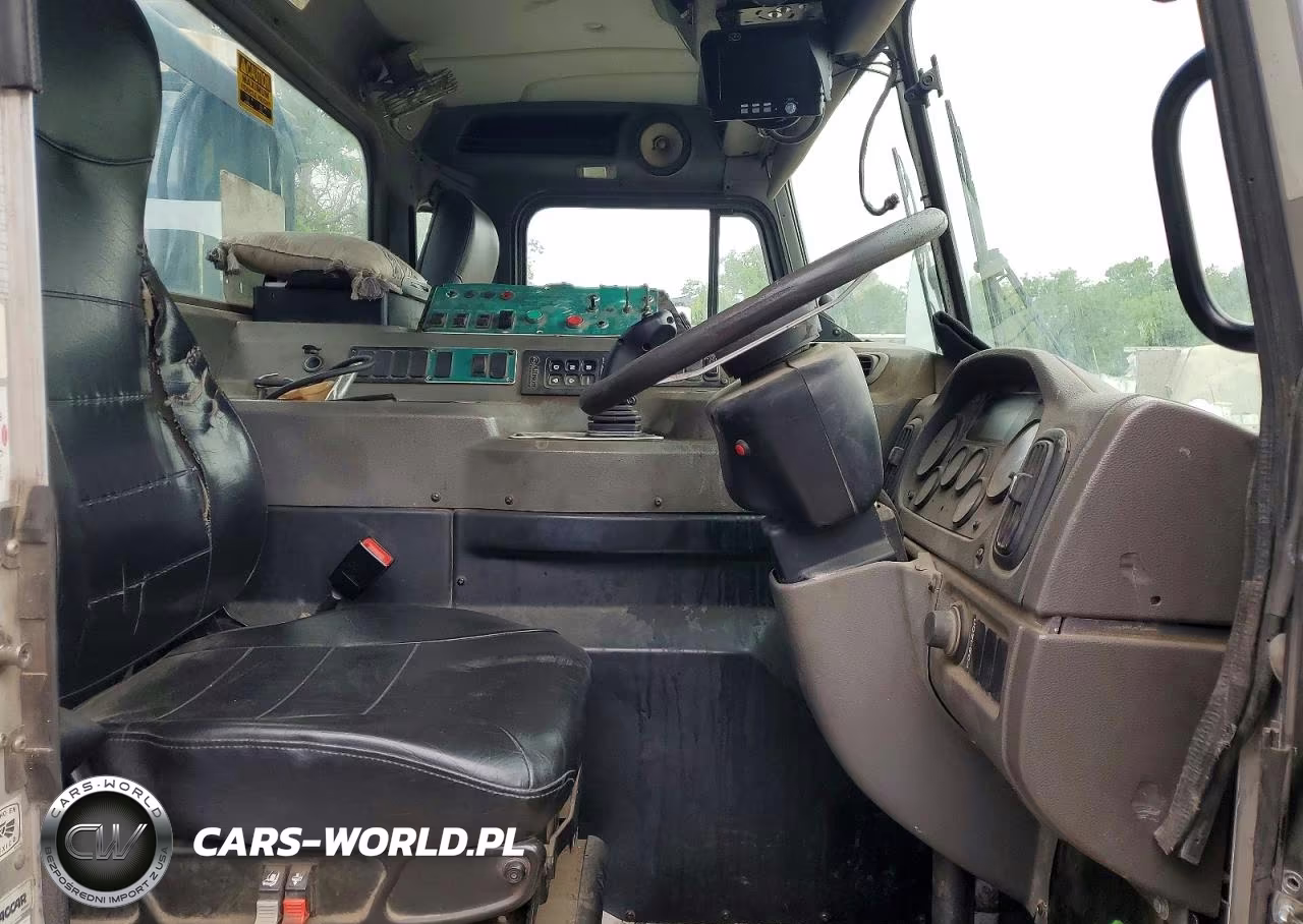 2019 Peterbilt 520 Refuse Truck VIN:3BPDLJ0X5KF104077 - 5