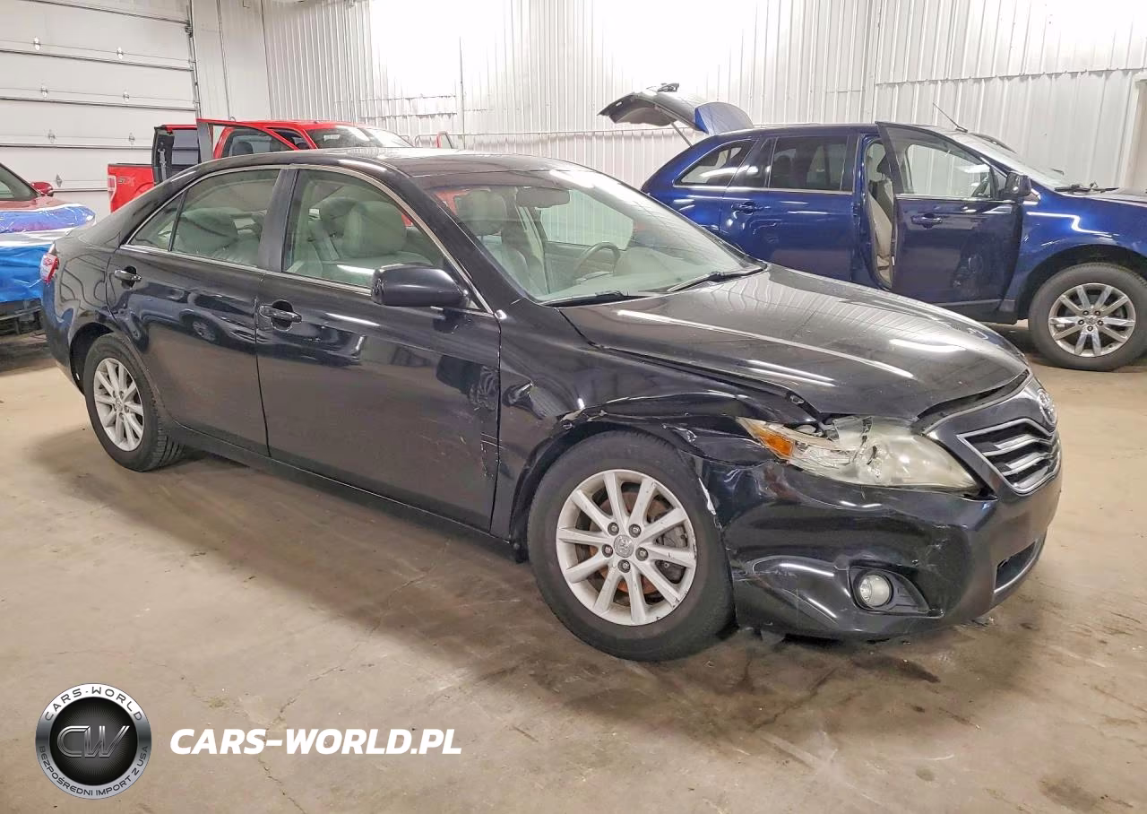 2010 Toyota Camry Xle VIN:4T4BF3EK8AR054144 - 4