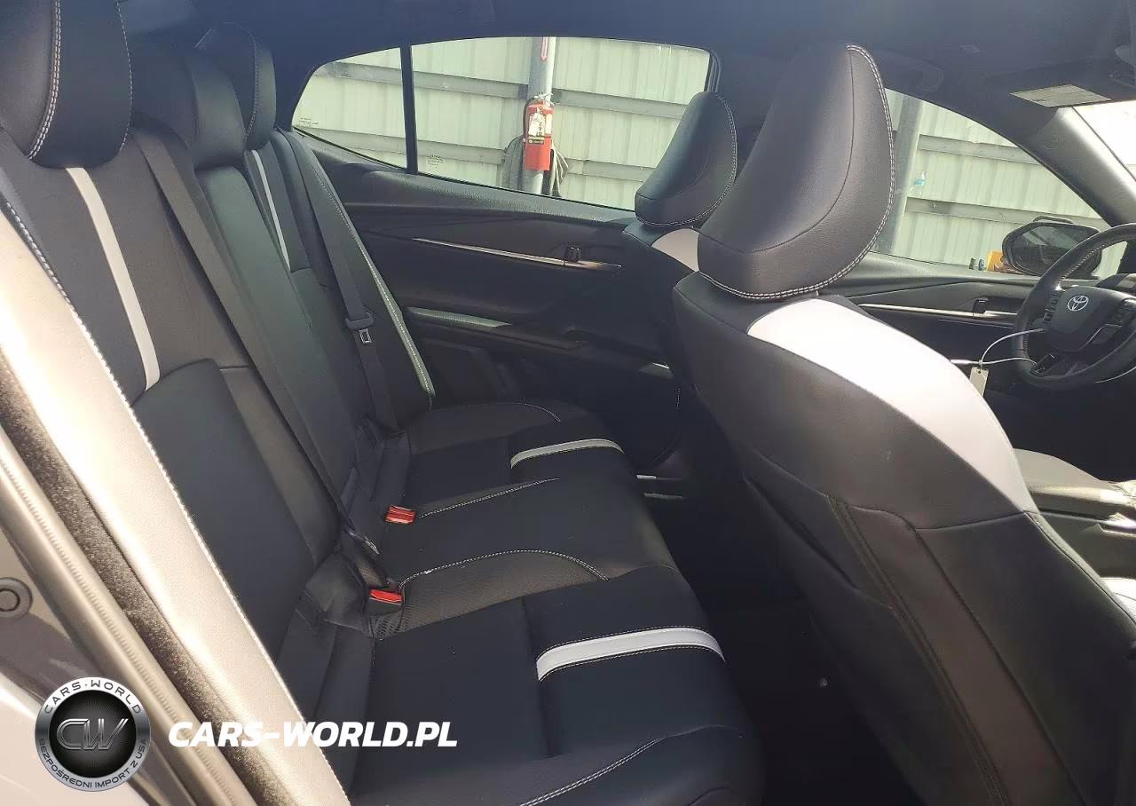 2025 Toyota Camry Se VIN:4T1DAACK3SU163508 - 10