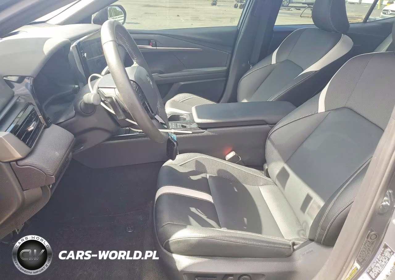 2025 Toyota Camry Se VIN:4T1DAACK3SU163508 - 7