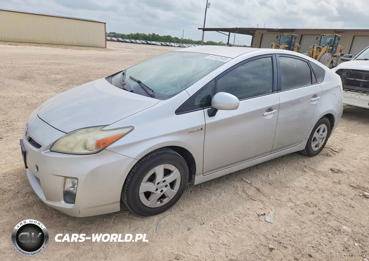 2011 Toyota Prius Two