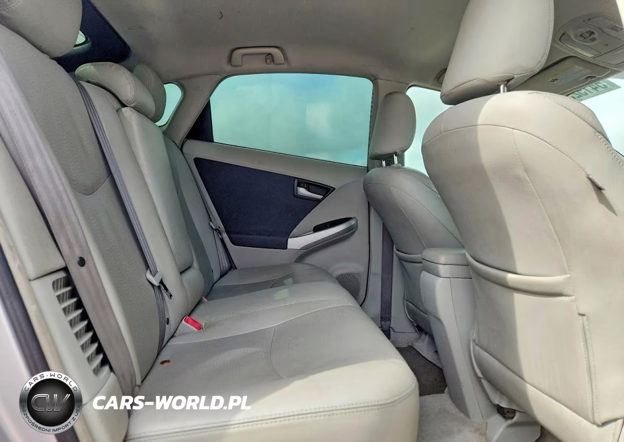 2011 Toyota Prius Two VIN:JTDKN3DU5B0269915 - 10