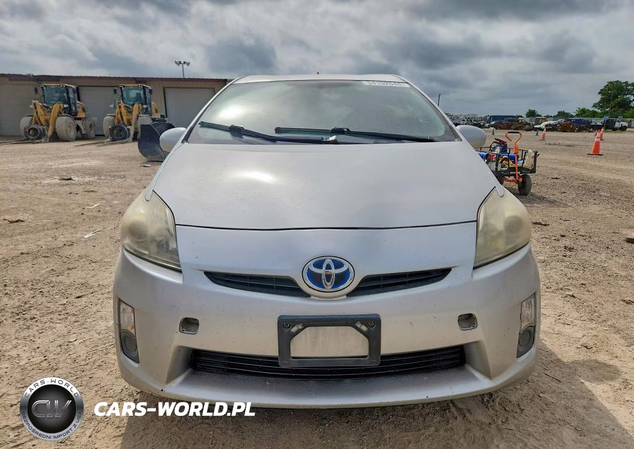 2011 Toyota Prius Two VIN:JTDKN3DU5B0269915 - 5