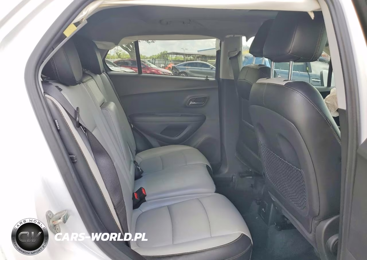 2020 Chevrolet Trax Premier VIN:3GNCJMSB2LL233425 - 11