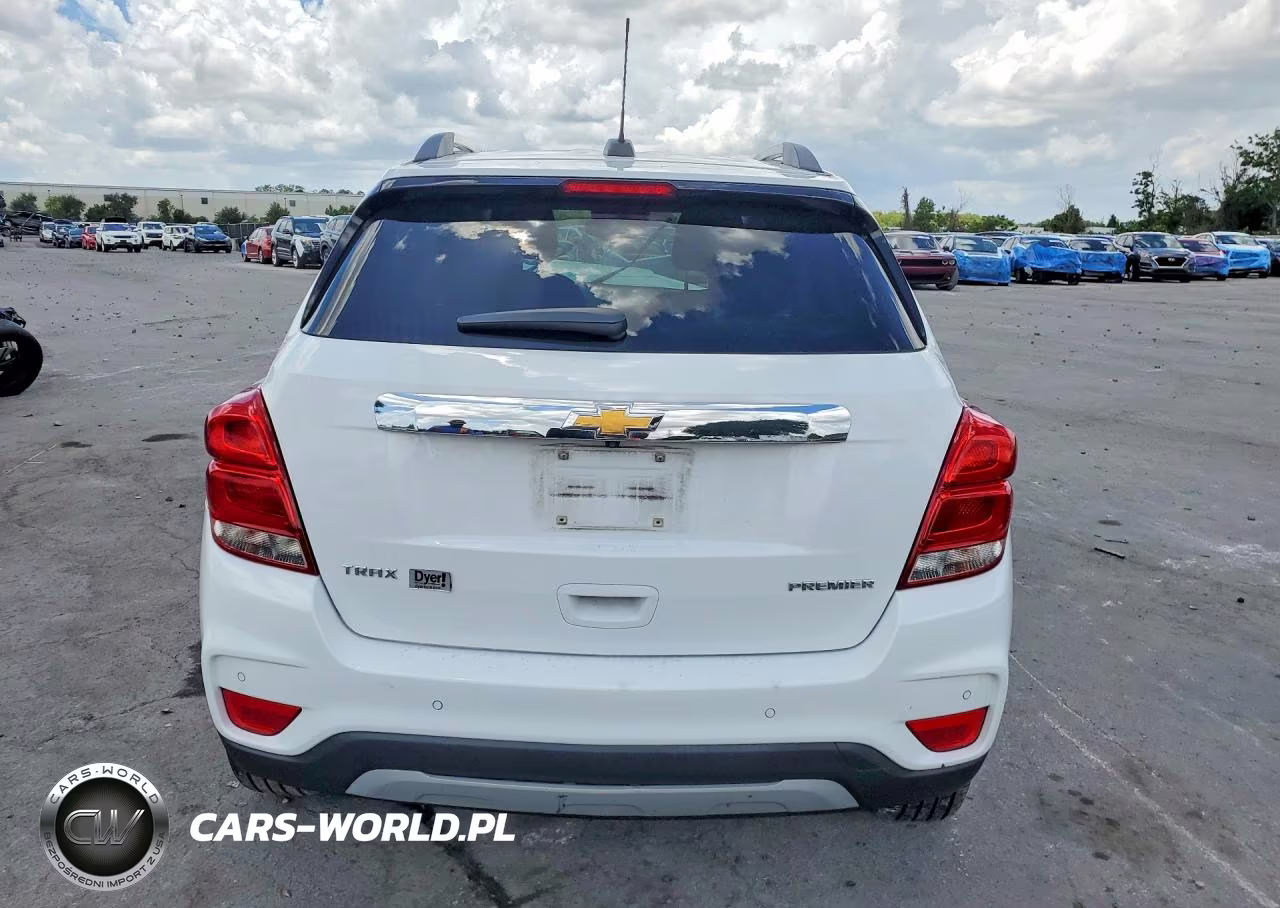 2020 Chevrolet Trax Premier VIN:3GNCJMSB2LL233425 - 6