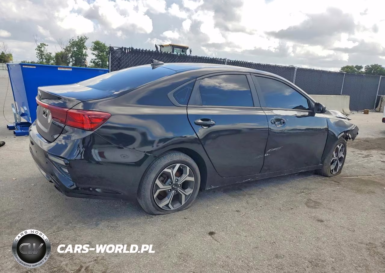 2021 Kia Forte Lxs VIN:3KPF24AD3ME327146 - 3