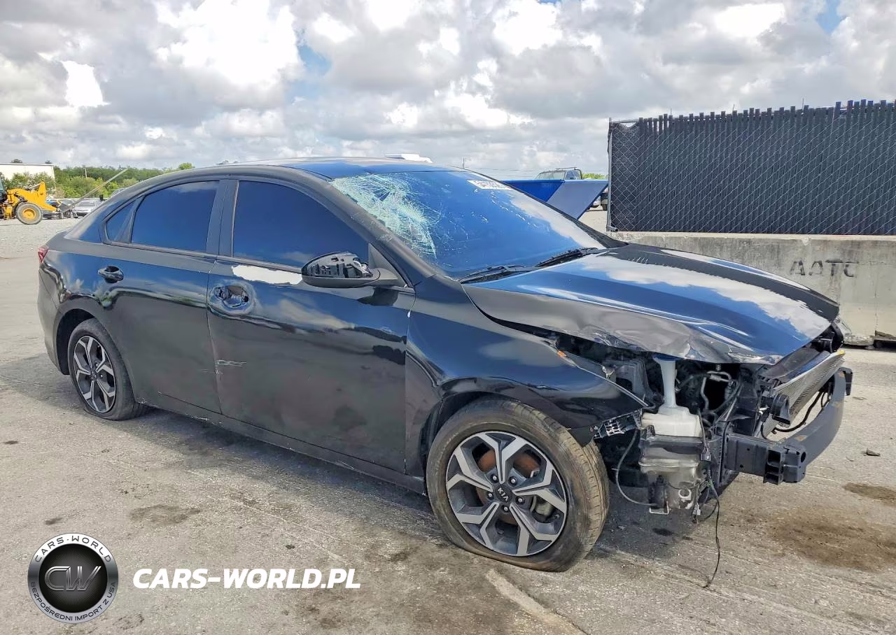 2021 Kia Forte Lxs VIN:3KPF24AD3ME327146 - 4