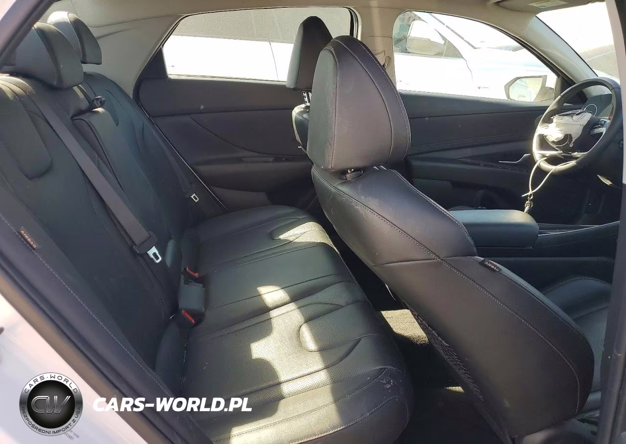 2025 Hyundai Elantra Limited VIN:KMHLN4DJ8SU141687 - 10