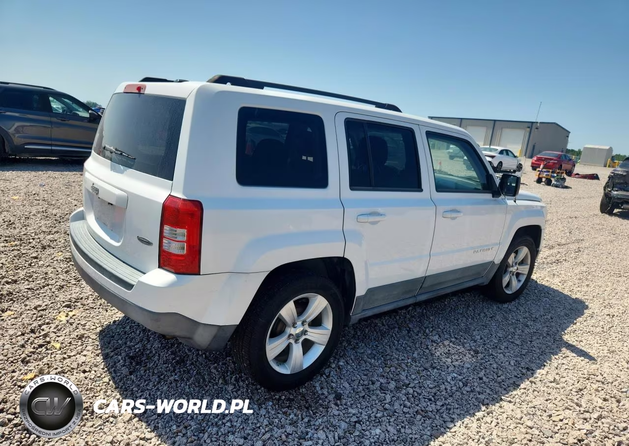 2011 Jeep Patriot Sport VIN:1J4NT1GA6BD132445 - 3