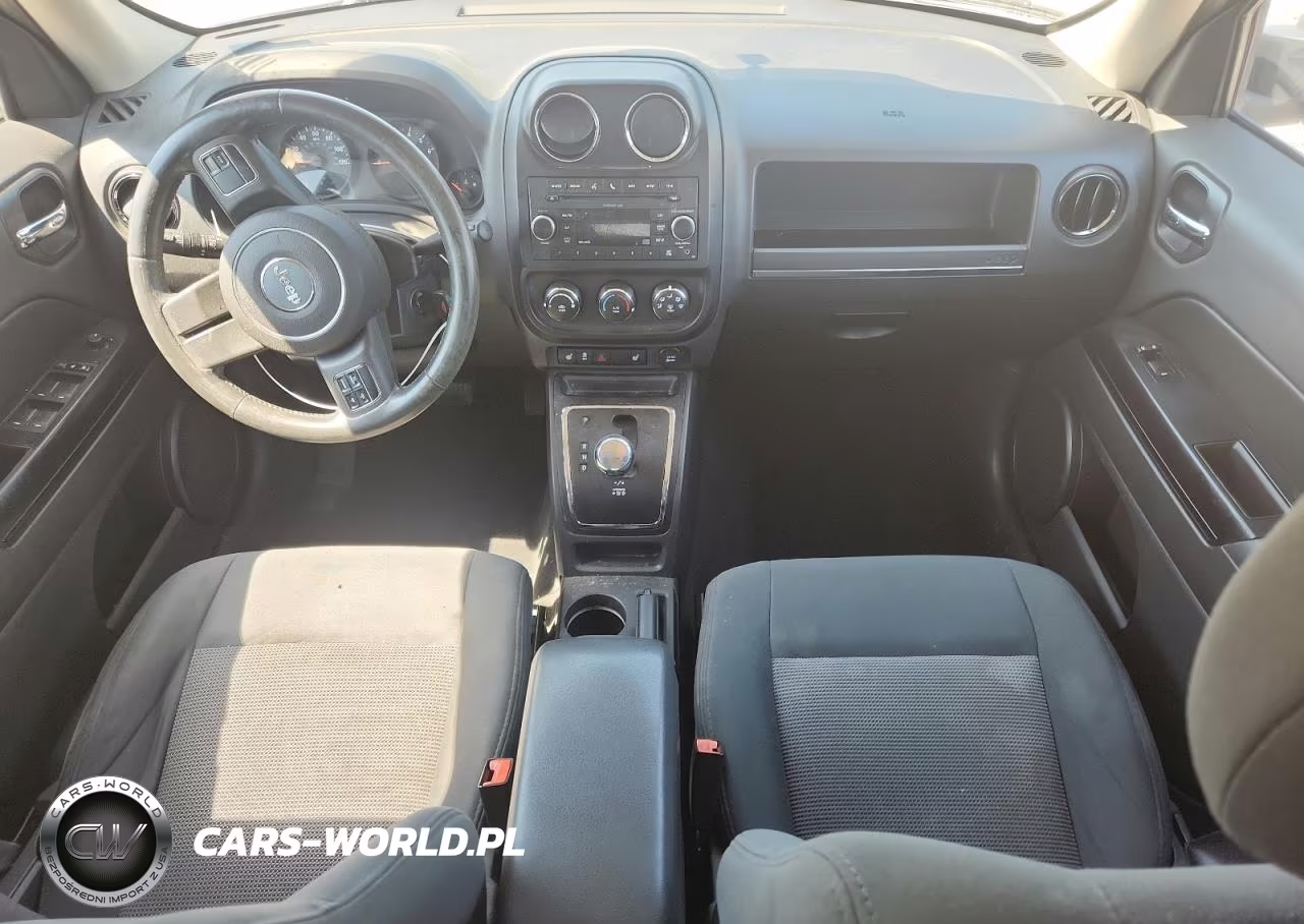 2011 Jeep Patriot Sport VIN:1J4NT1GA6BD132445 - 8
