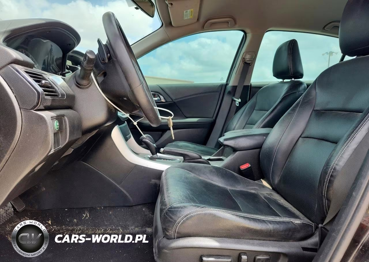 2015 Honda Accord Sport VIN:1HGCR2F57FA084307 - 7