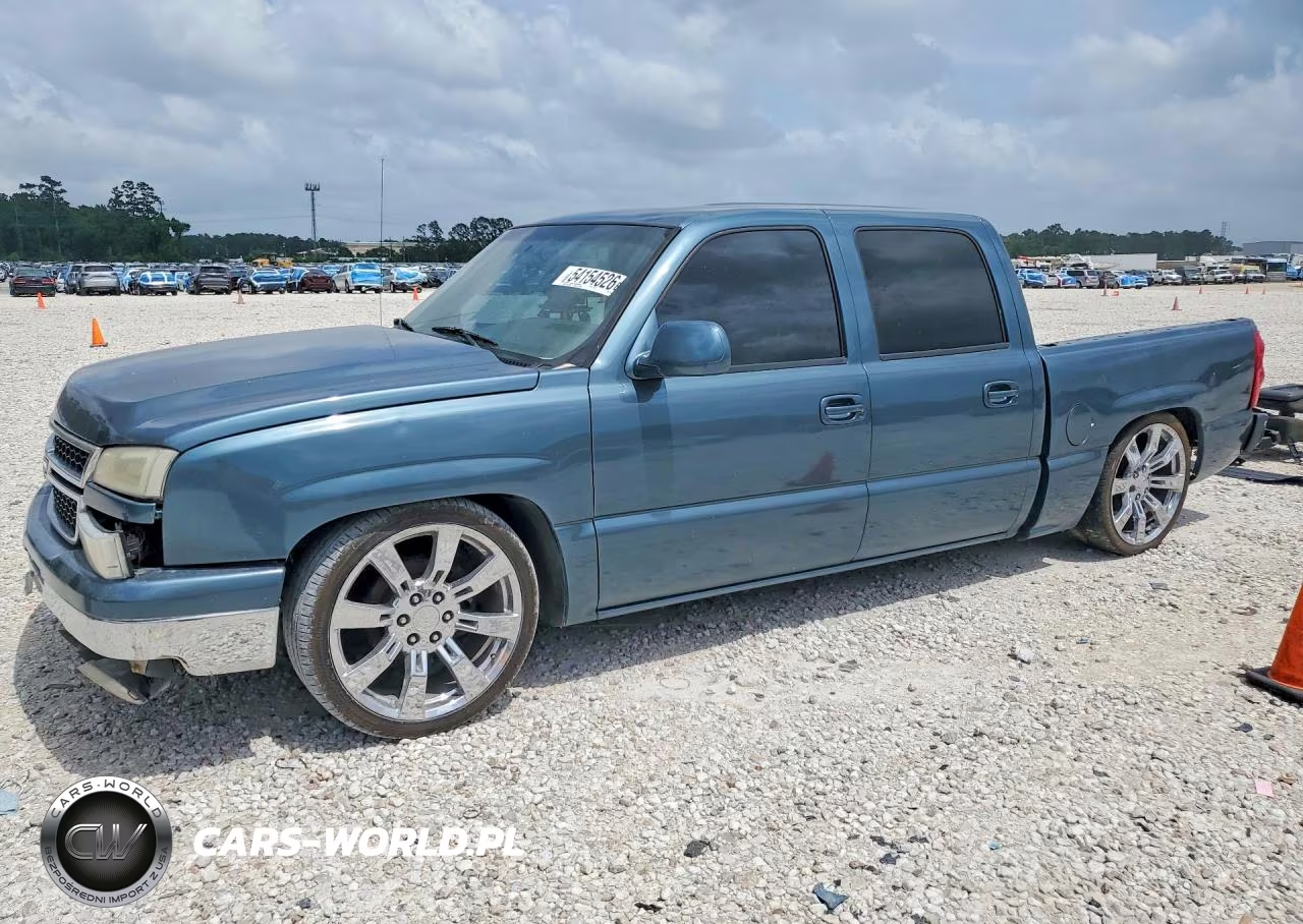 2007 Chevrolet Silverado C1500 Classic Crew Cab