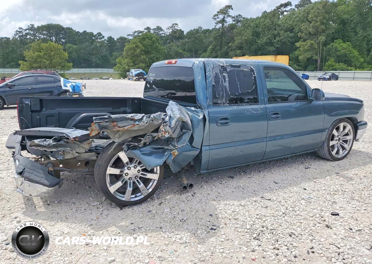 2007 Chevrolet Silverado C1500 Classic Crew Cab VIN:2GCEC13Z771167449 - 3