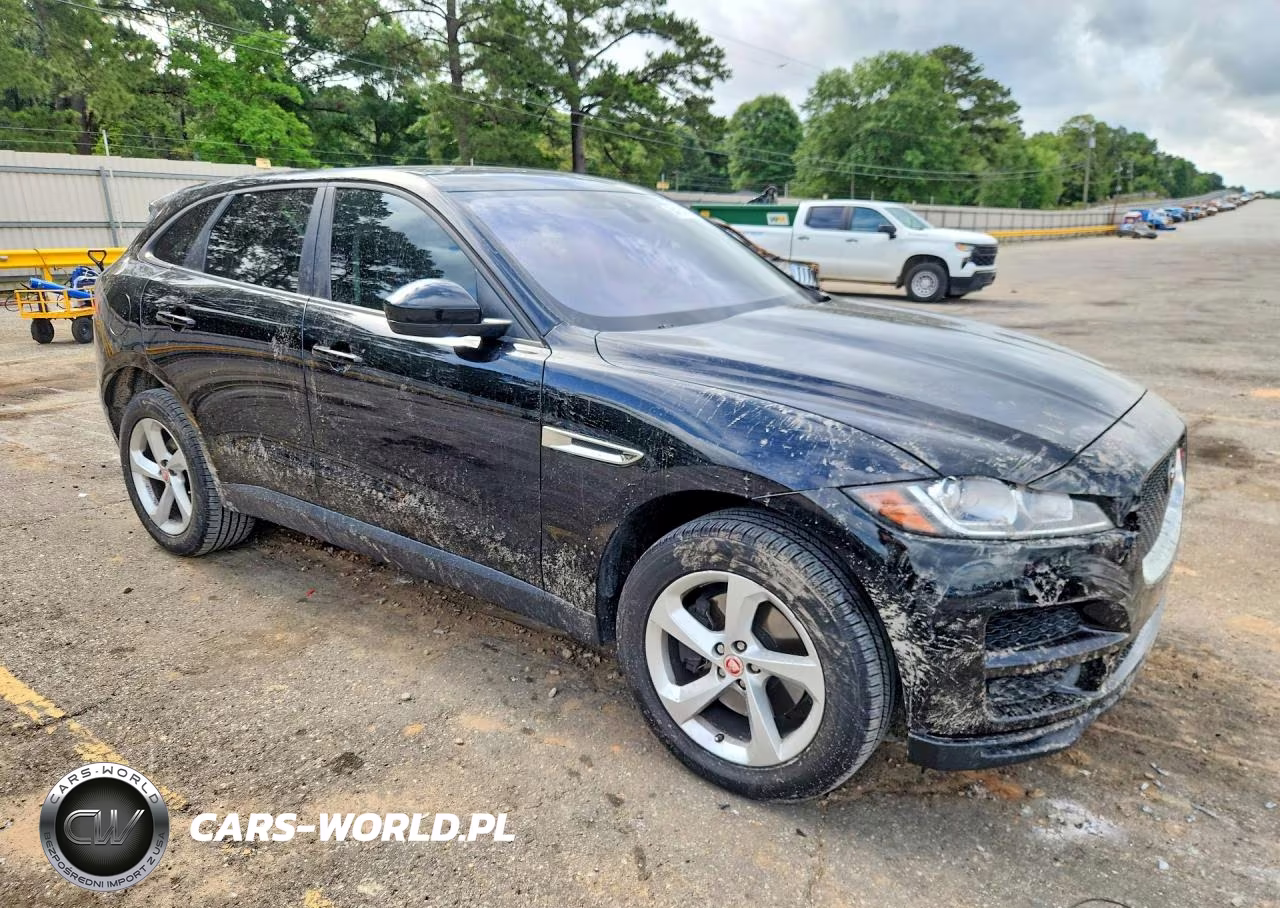 2018 Jaguar F-Pace Premium VIN:SADCJ2GX6JA236046 - 4