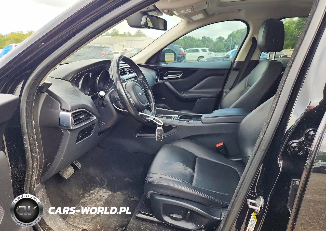 2018 Jaguar F-Pace Premium VIN:SADCJ2GX6JA236046 - 7