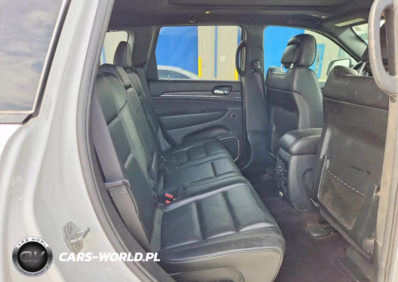 2019 Jeep Grand Cherokee Overland VIN:1C4RJFCT5KC574219 - 11