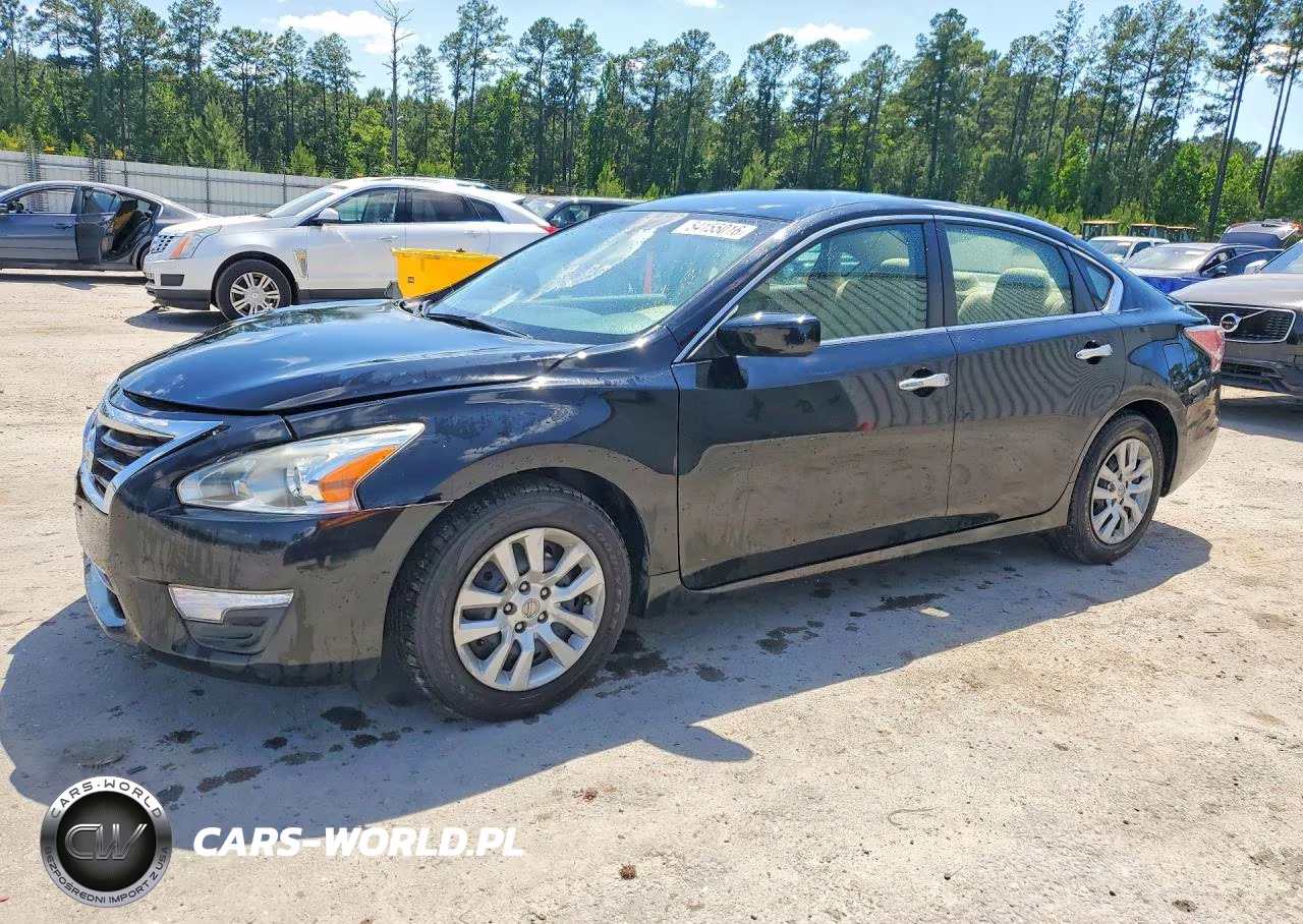 2014 Nissan Altima 2.5 S – zdjęcie 1 z 12