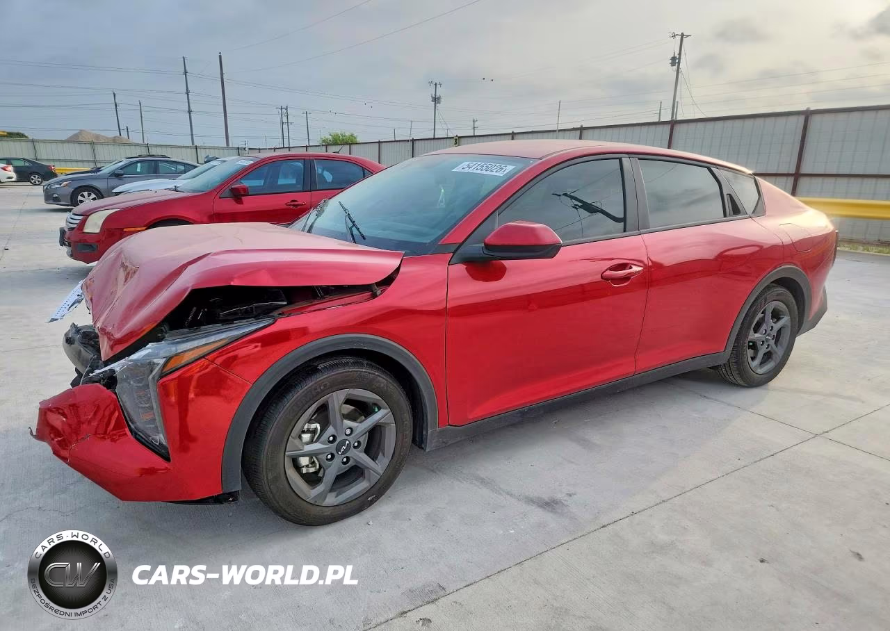 2025 Kia K4 Lxs