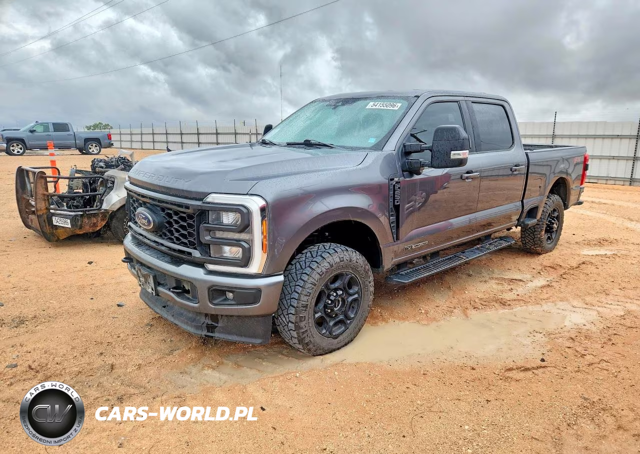 2023 Ford F250 Super Duty – zdjęcie 1 z 12