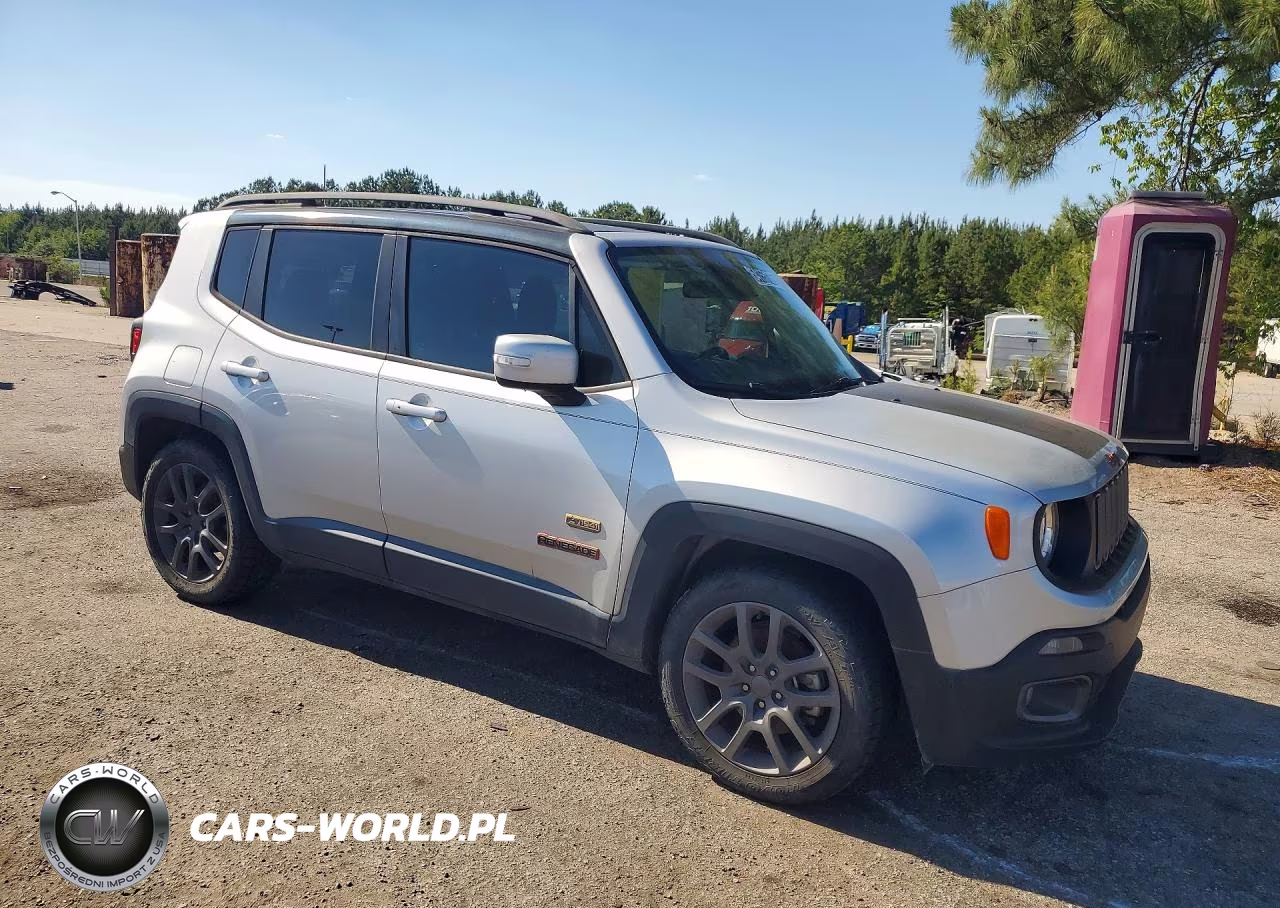 2016 Jeep Renegade Latitude VIN:ZACCJABT5GPD62076 - 4