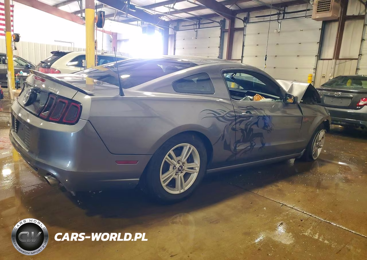 2014 Ford Mustang VIN:1ZVBP8AM6E5290109 - 3