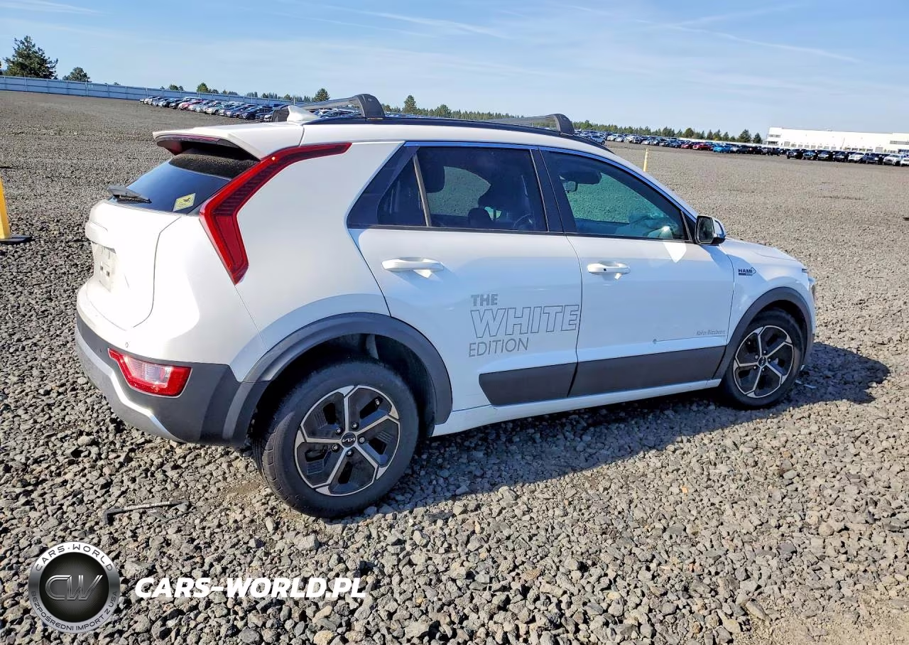 2023 Kia Niro Ex VIN:KNDCR3LE9P5058407 - 3