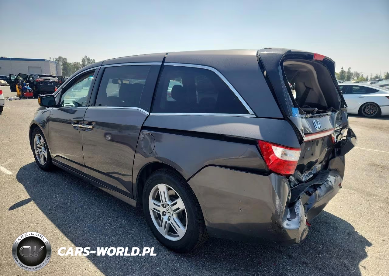 2012 Honda Odyssey Touring VIN:5FNRL5H92CB136277 - 2