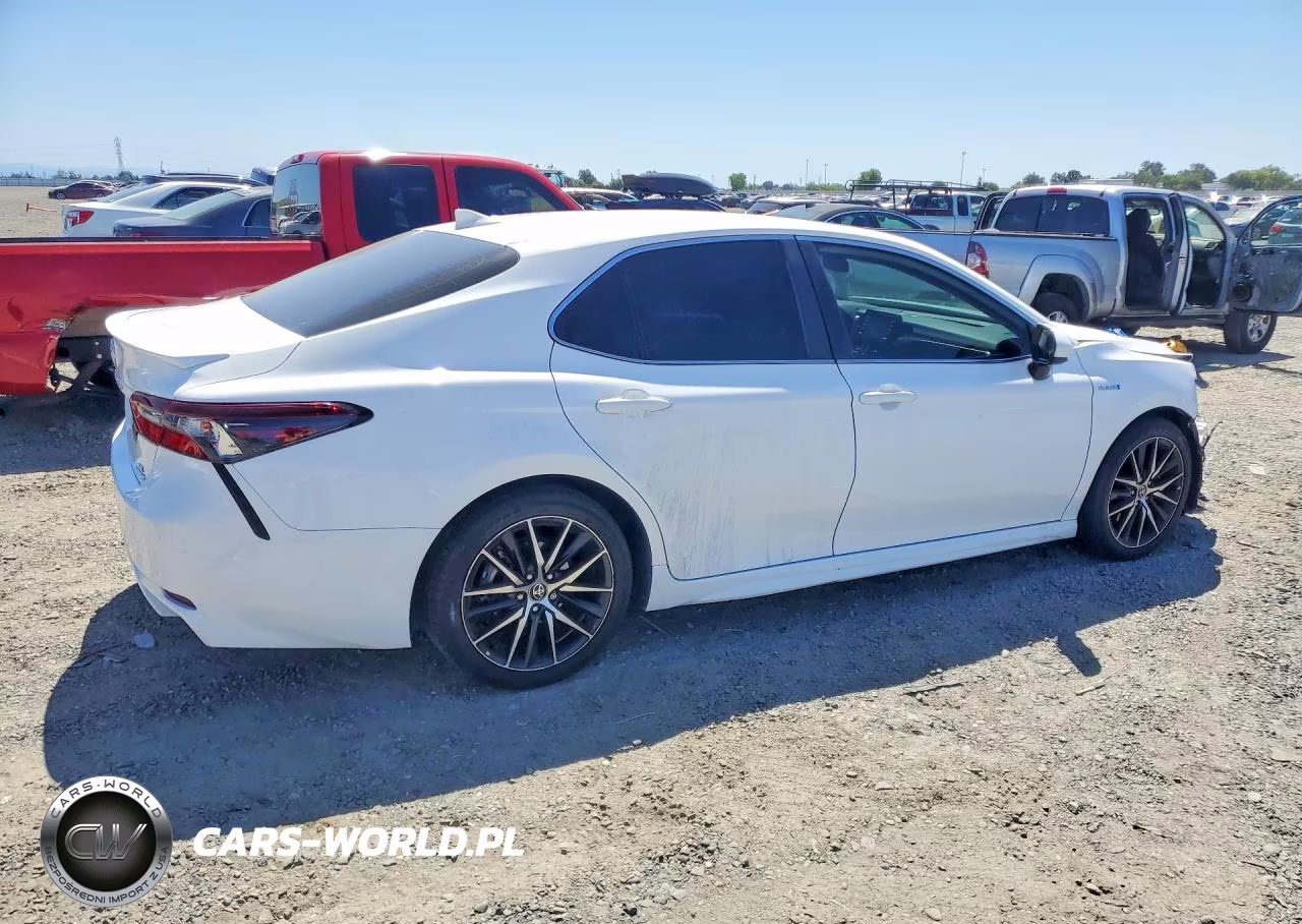 2021 Toyota Camry Se VIN:4T1G31AK2MU565131 - 3