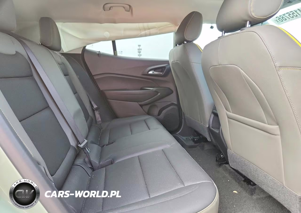 2024 Chevrolet Trax Activ VIN:KL77LKE22RC197046 - 11