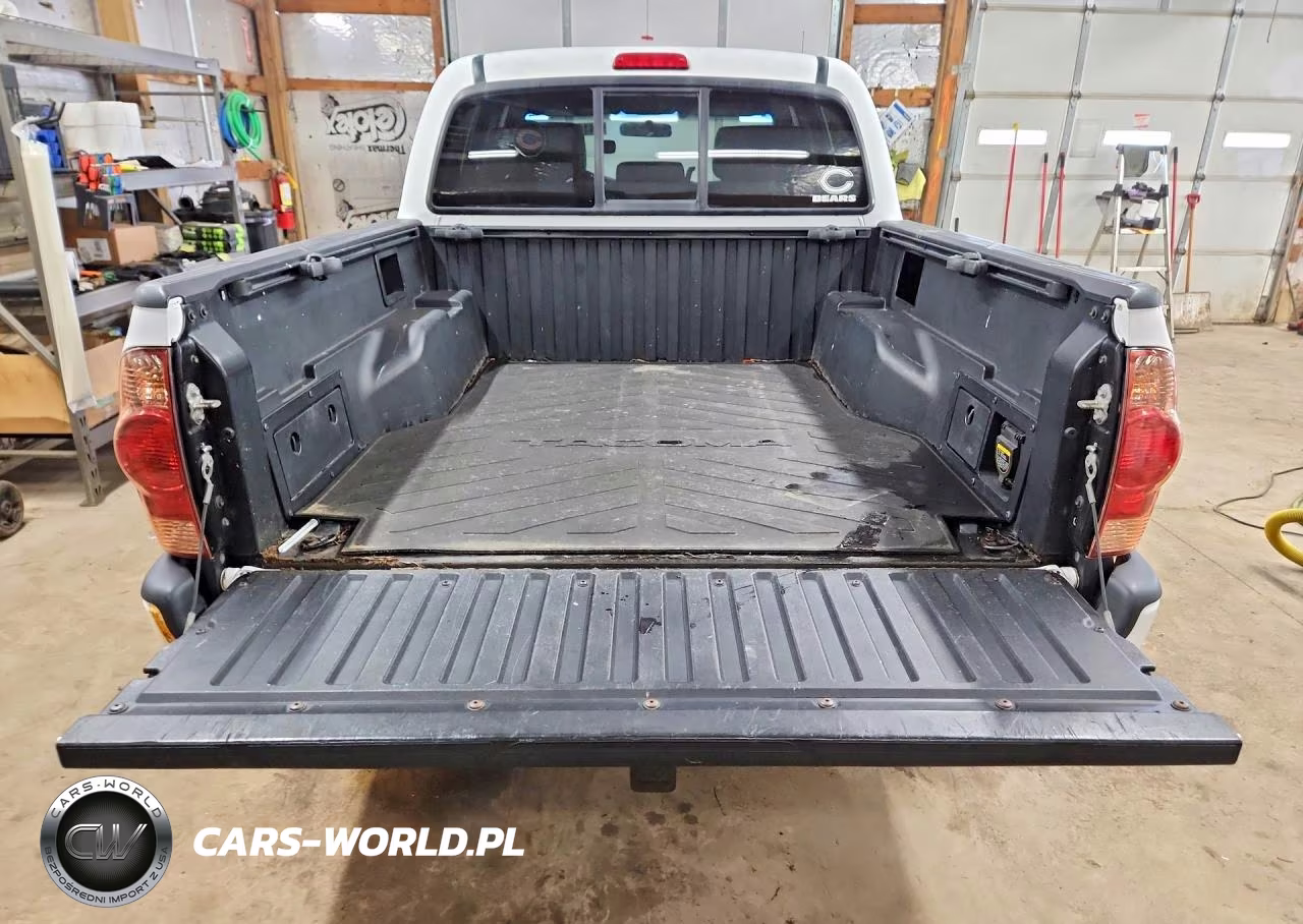 2005 Toyota Tacoma Double Cab VIN:5TELU42N55Z107683 - 6