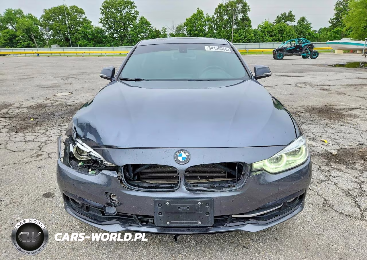 2018 BMW 330 Xi VIN:WBA8D9G54JNU67842 - 5