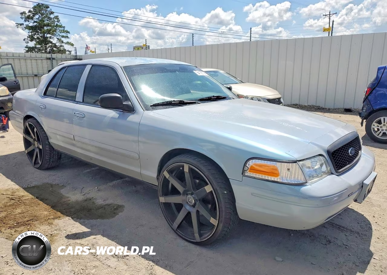2008 Ford Crown Victoria Police Interceptor VIN:2FAFP71V18X144216 - 4