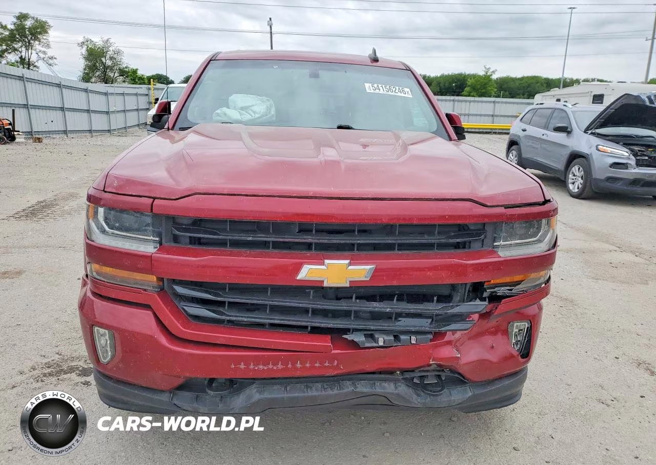2018 Chevrolet 1500 Silve VIN:3GCUKREC0JG502815 - 5