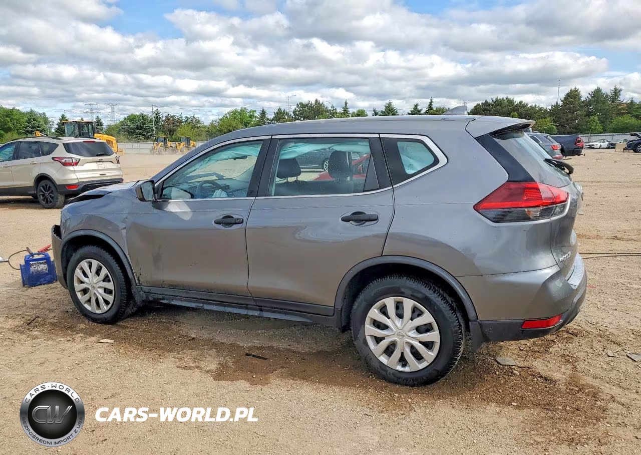 2018 Nissan Rogue S VIN:JN8AT2MV2JW328388 - 2