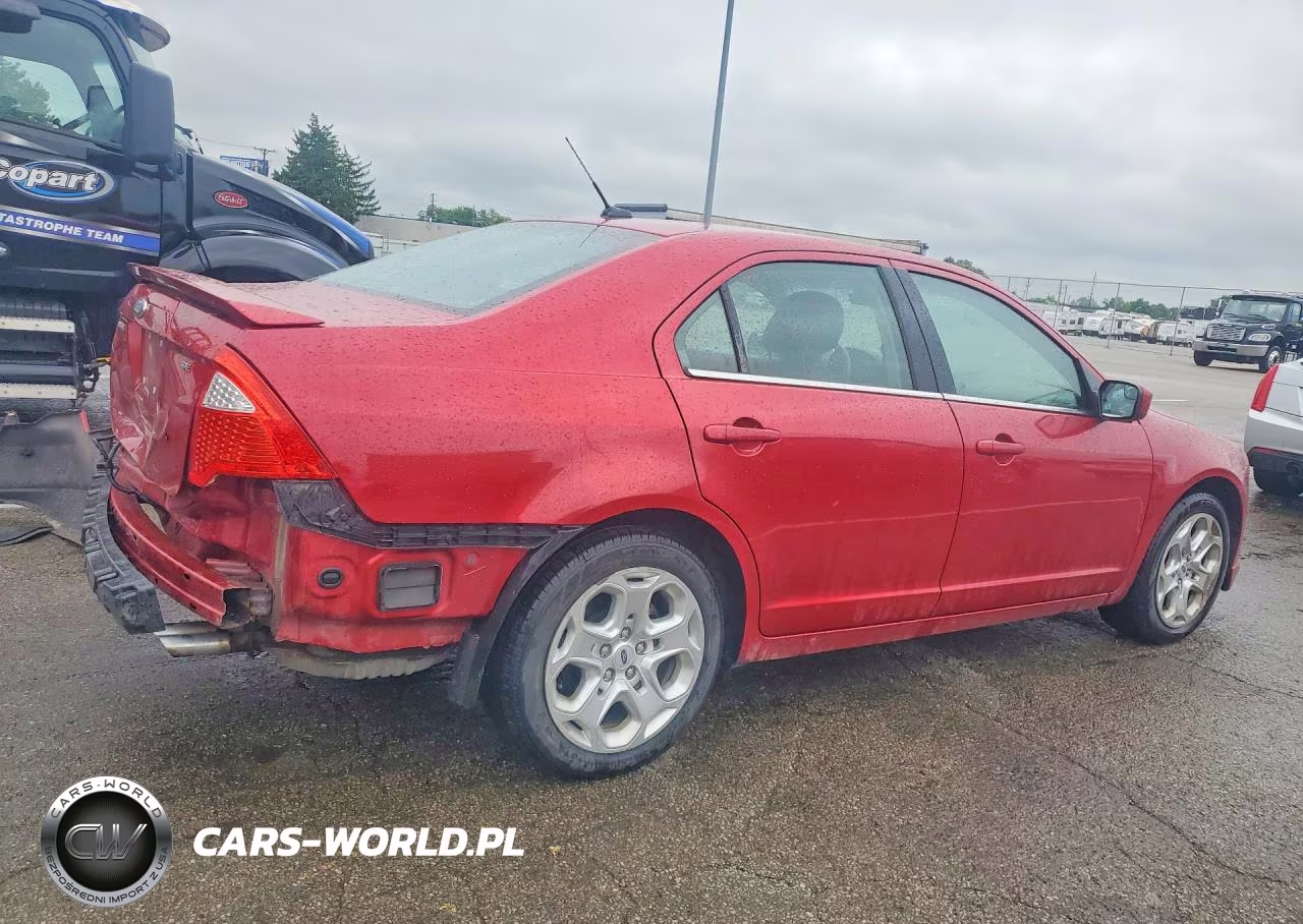 2011 Ford Fusion Se VIN:3FAHP0HA0BR153661 - 3