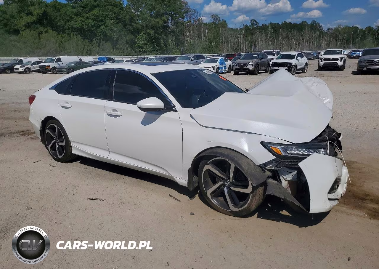 2018 Honda Accord Sport VIN:1HGCV2F31JA008181 - 4