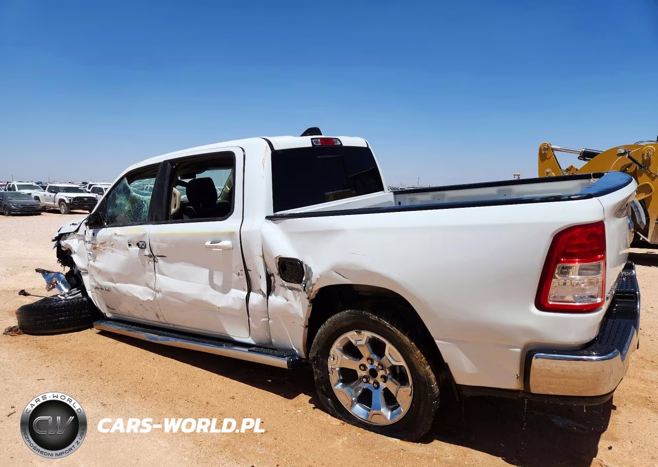 2020 Ram 1500 Big Horn-Lone Star VIN:1C6RREFT5LN180005 - 2