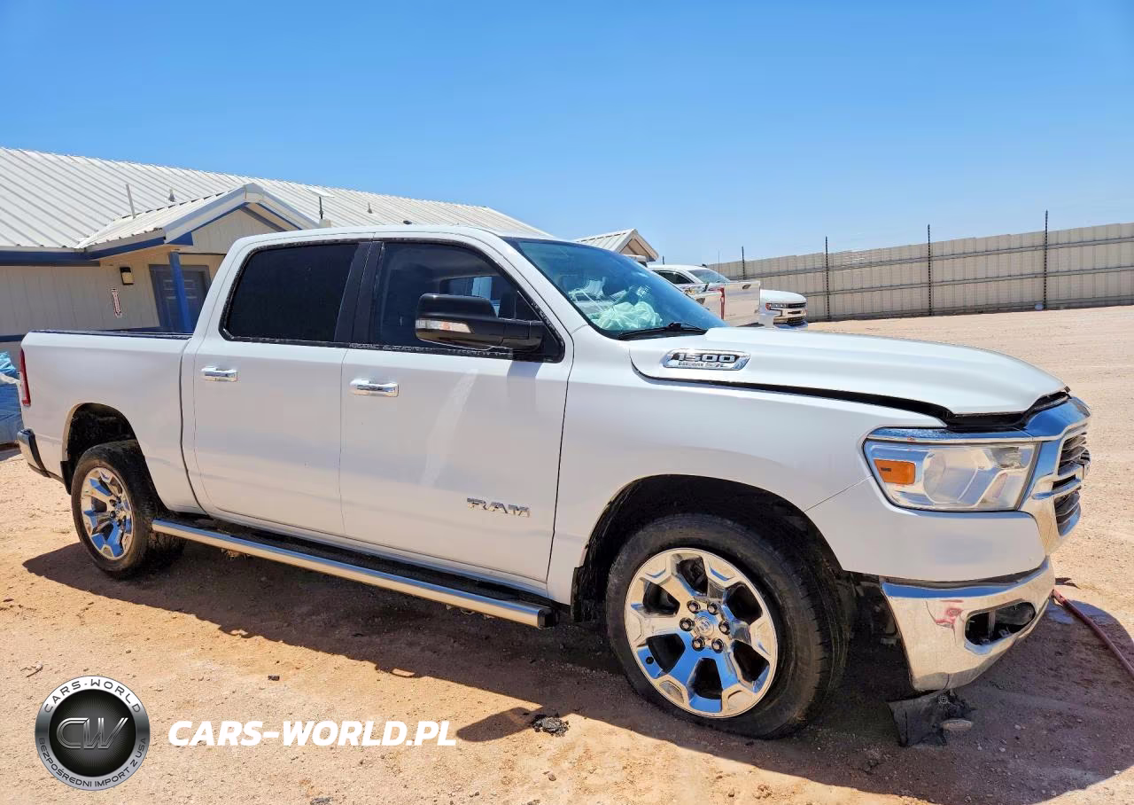 2020 Ram 1500 Big Horn-Lone Star VIN:1C6RREFT5LN180005 - 4