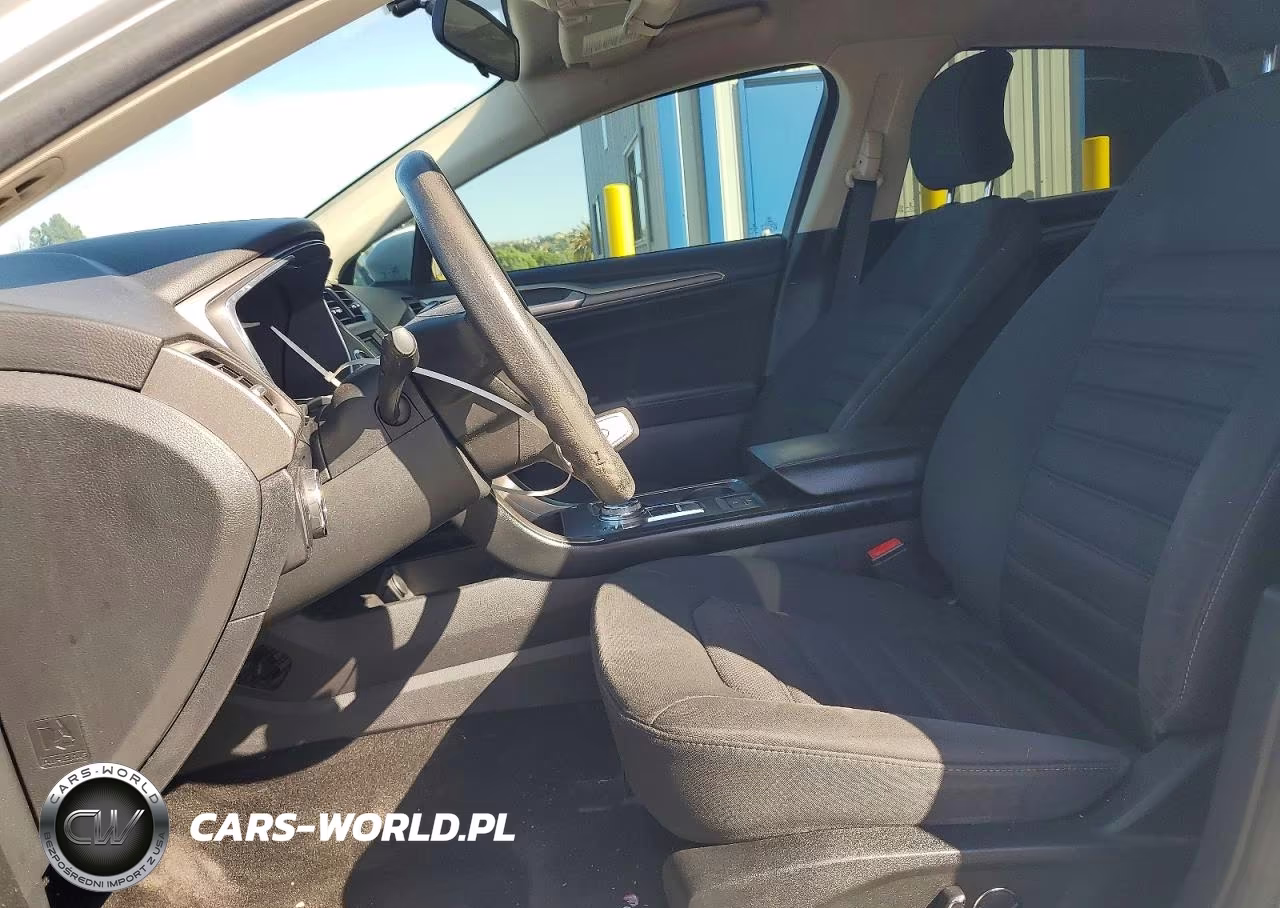 2018 Ford Fusion Se Hybrid VIN:3FA6P0LU6JR193914 - 7