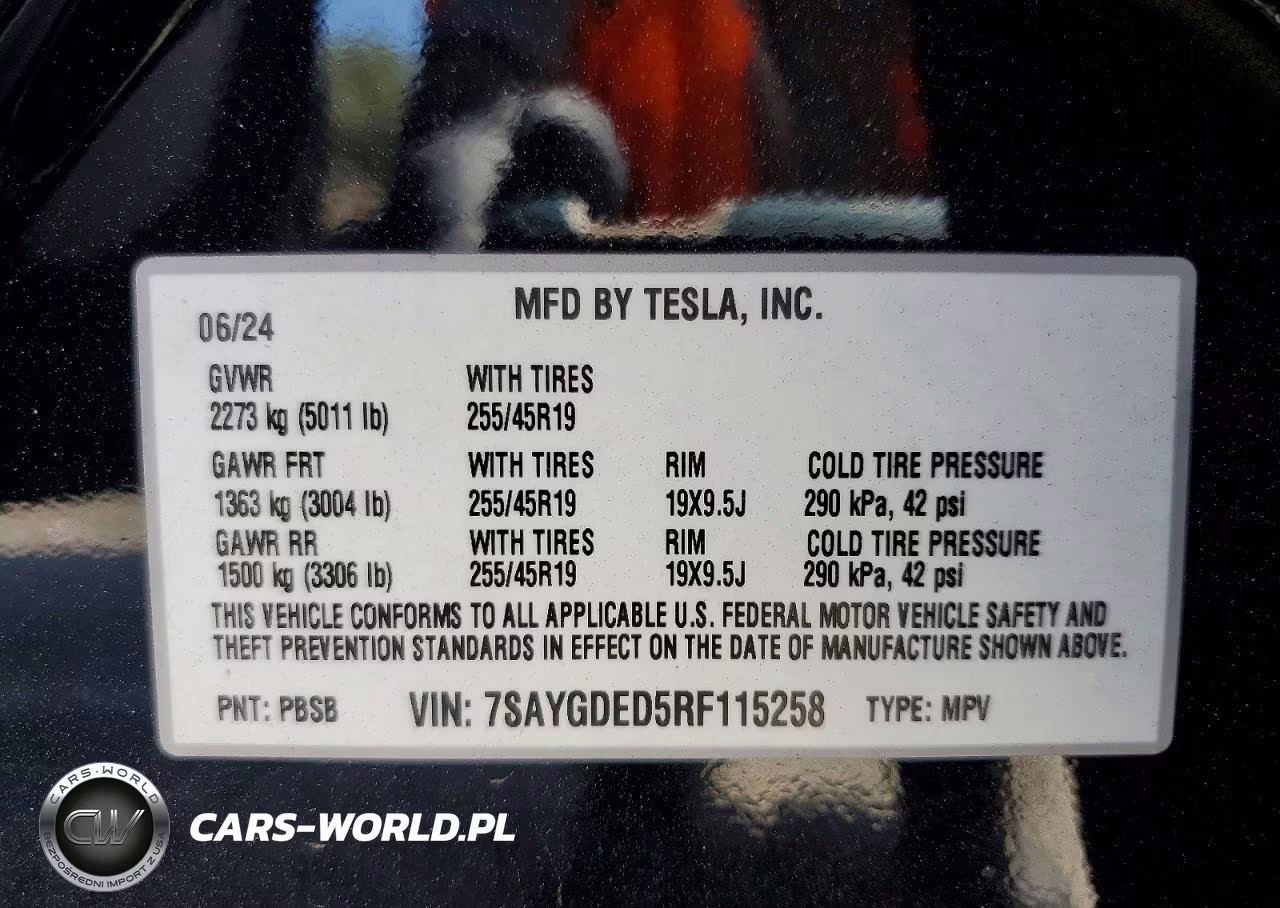 2024 Tesla Model Y VIN:7SAYGDED5RF115258 - 14