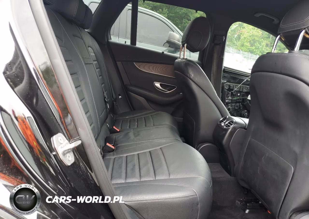 2017 Mercedes-Benz Glc 300 4Matic VIN:WDC0G4KB7HF133083 - 10